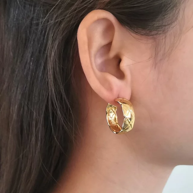 Scarlette Hoops