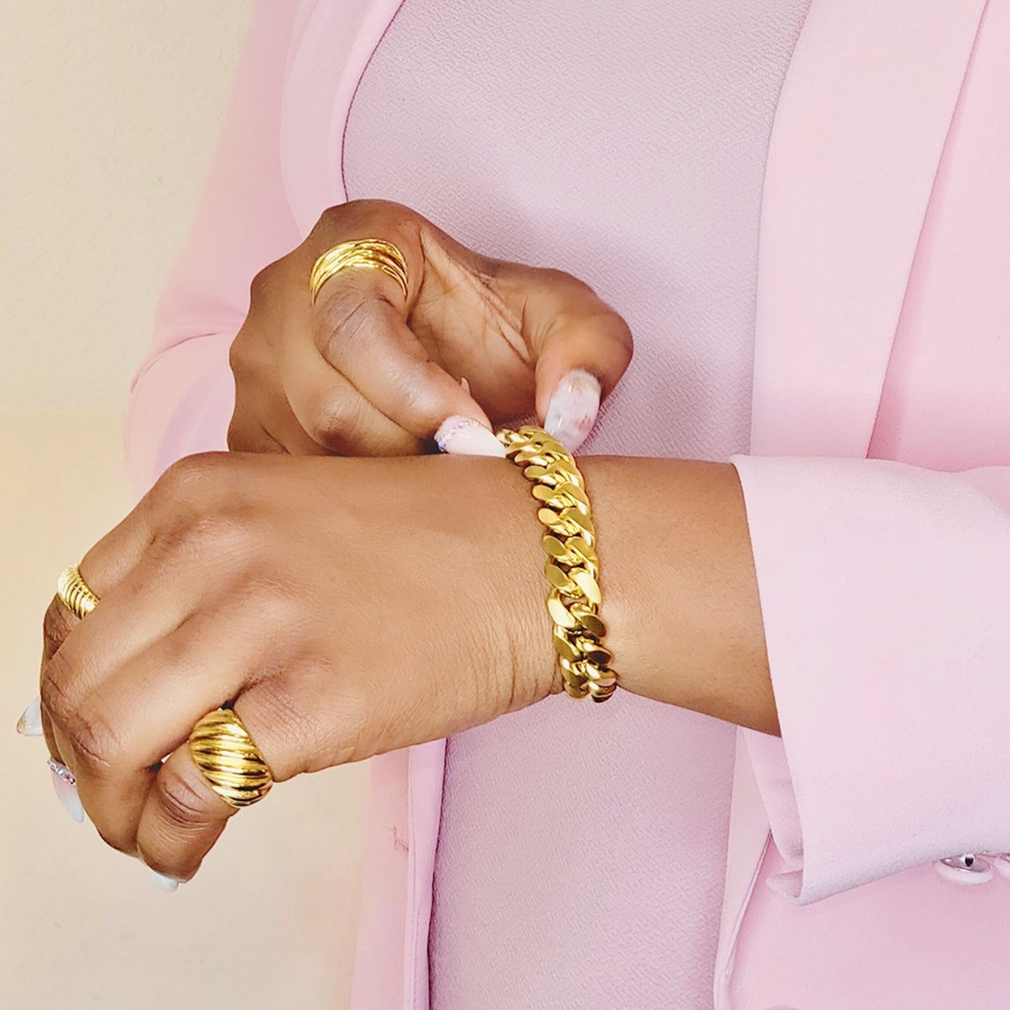 Twirl Ring