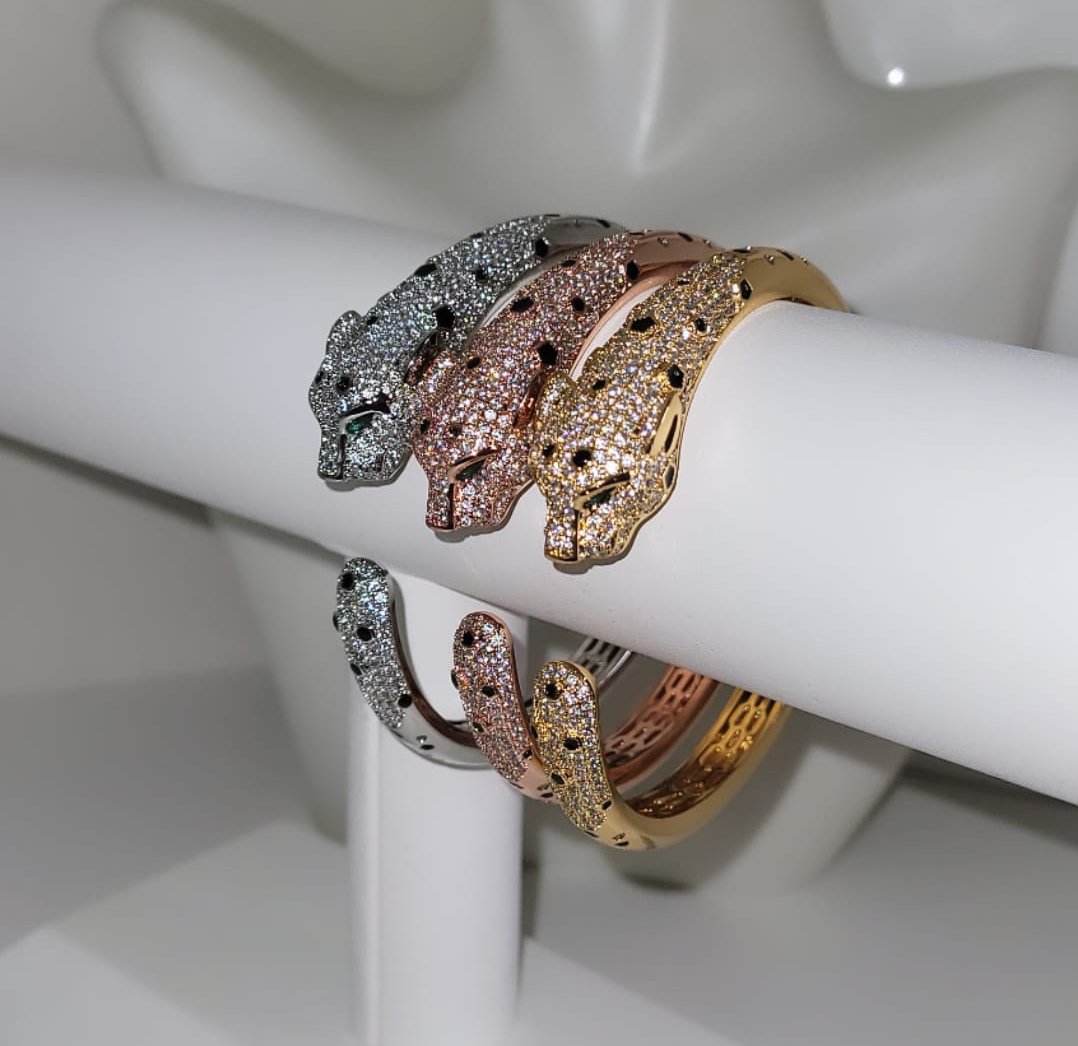 Pia Leopard Cuff