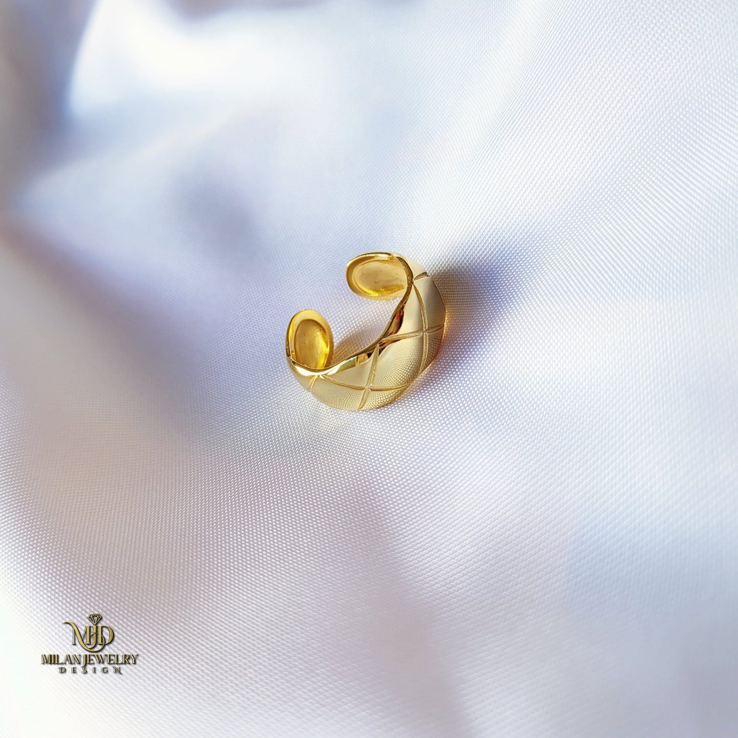 Scarlette Ring