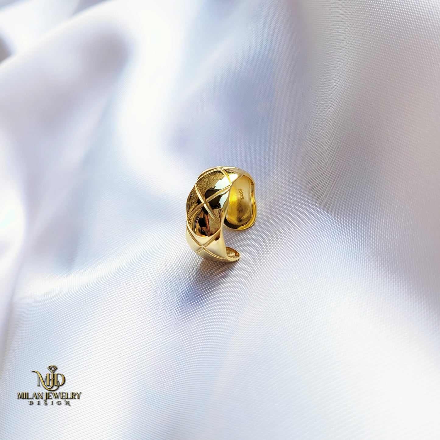 Scarlette Ring