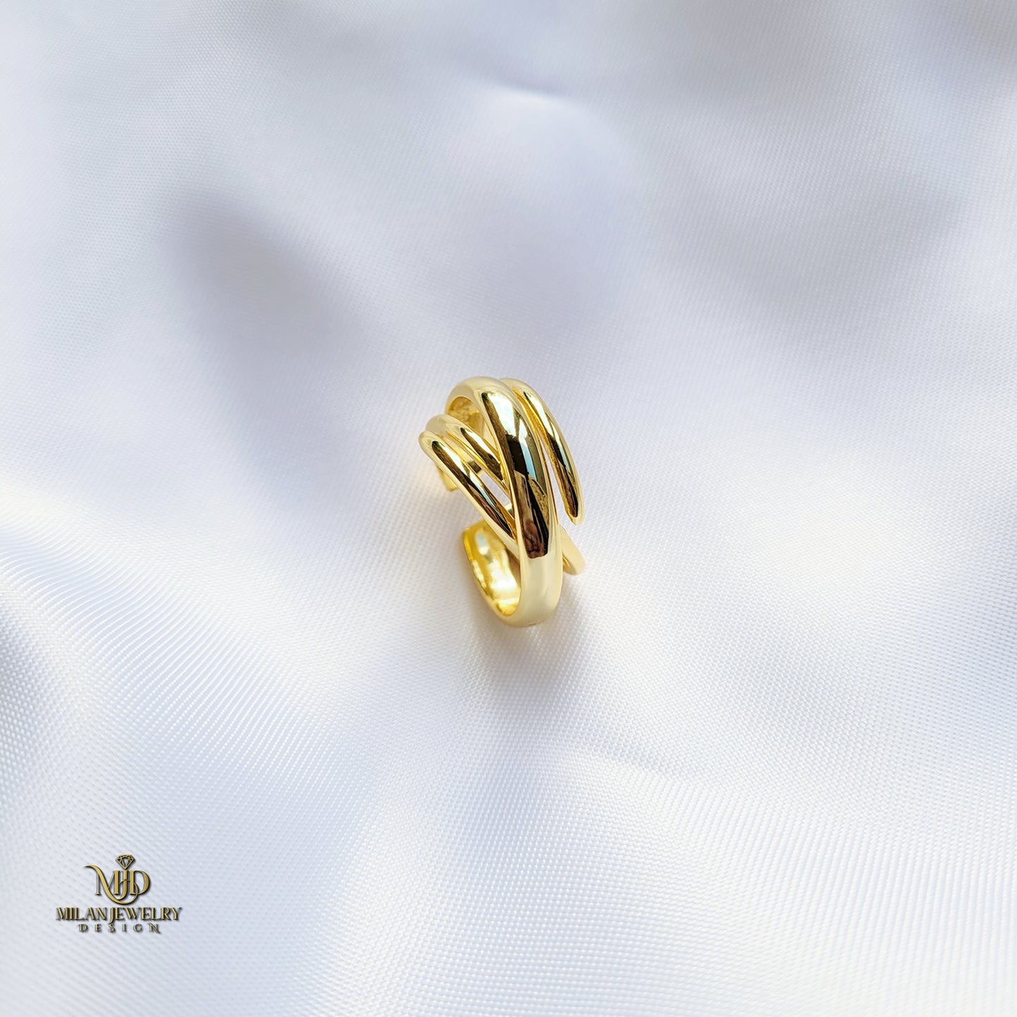 Karla Multilayered Ring