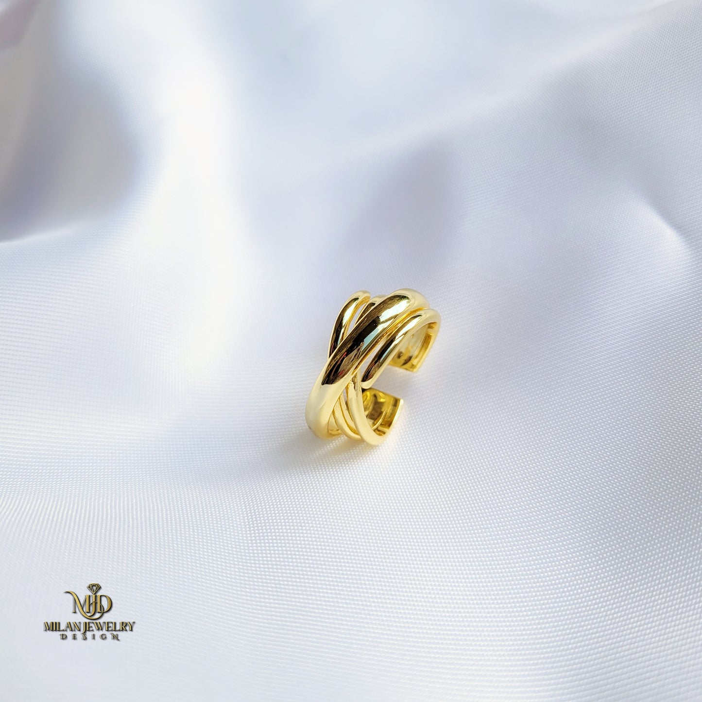 Karla Multilayered Ring