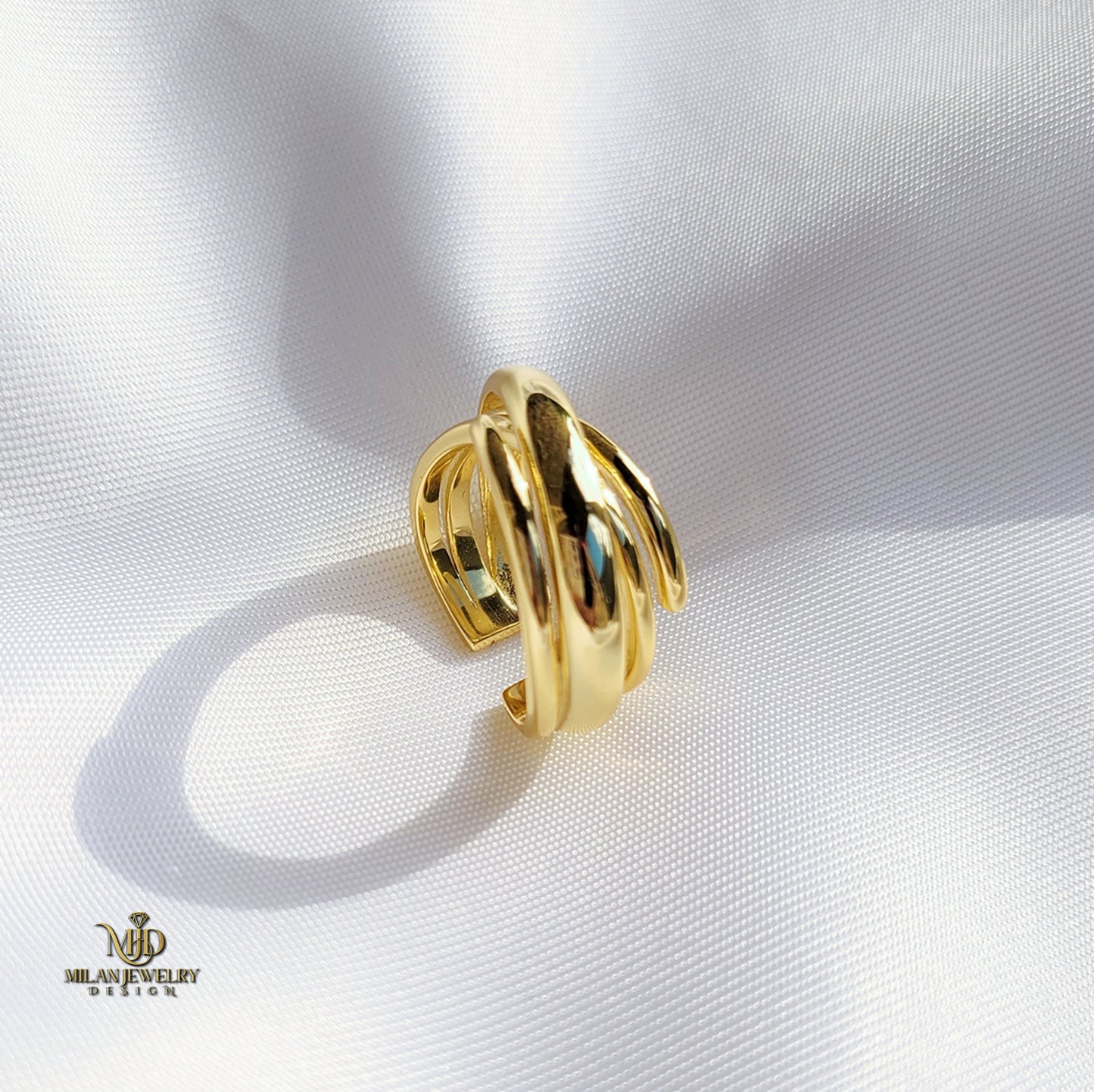 Karla Multilayered Ring