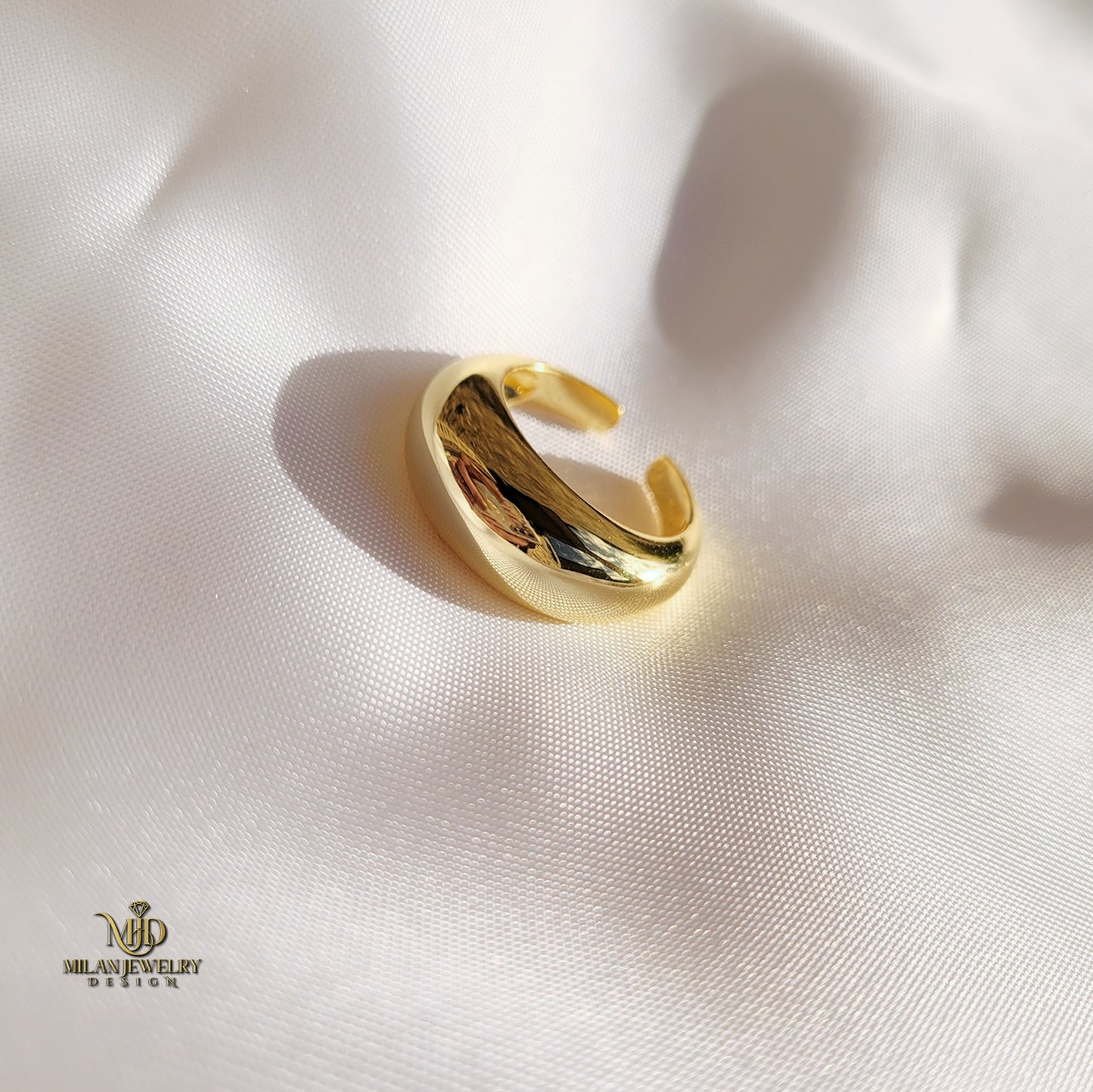 Luna Ring