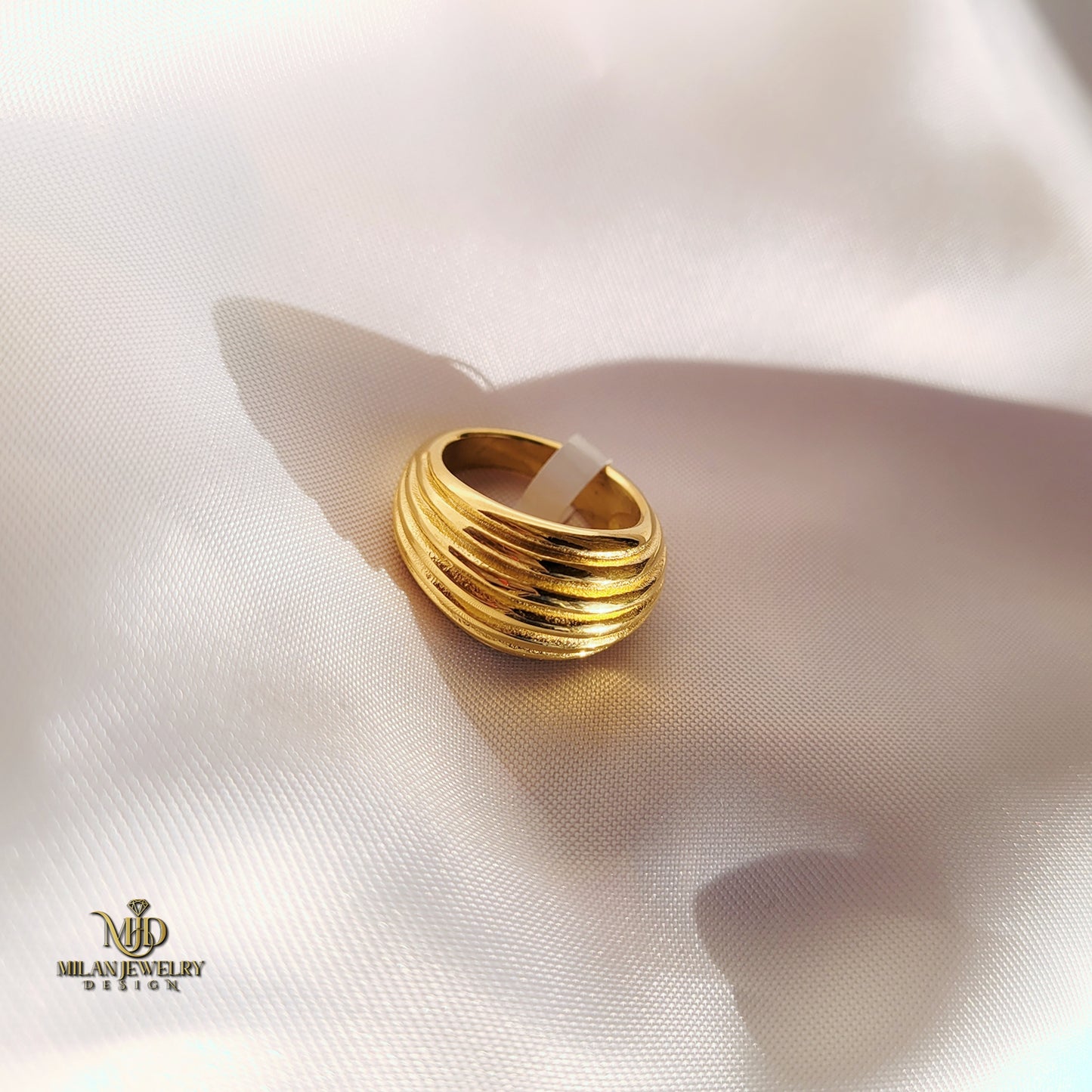 Arya Coiled Ring
