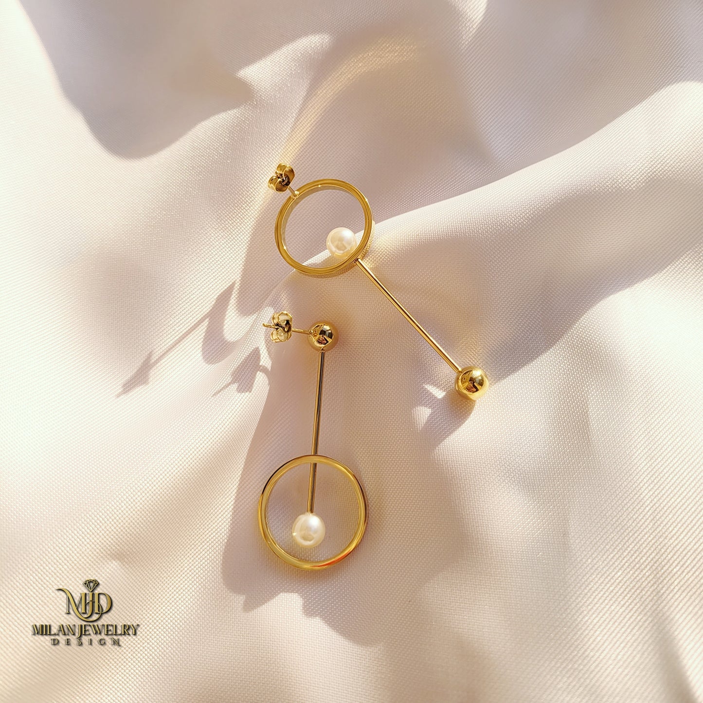 Inverted Hoops