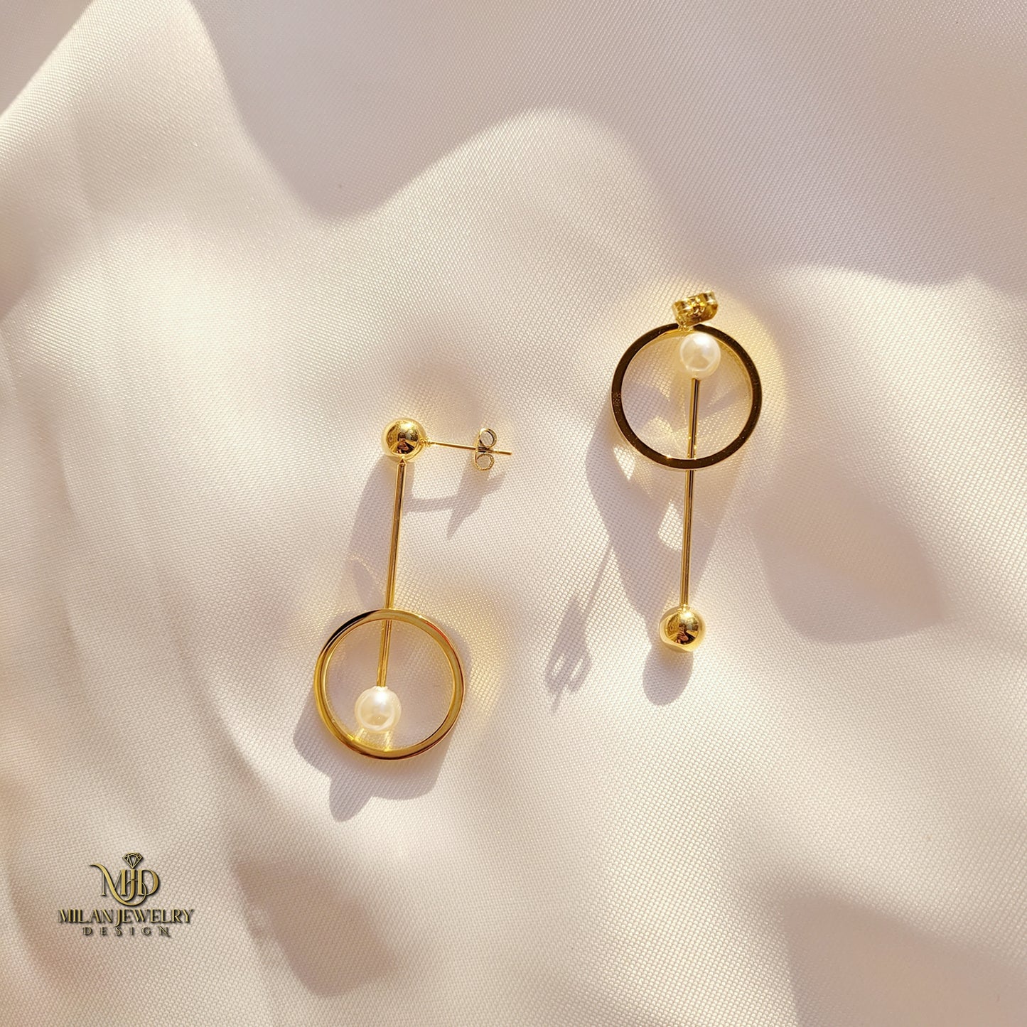 Inverted Hoops