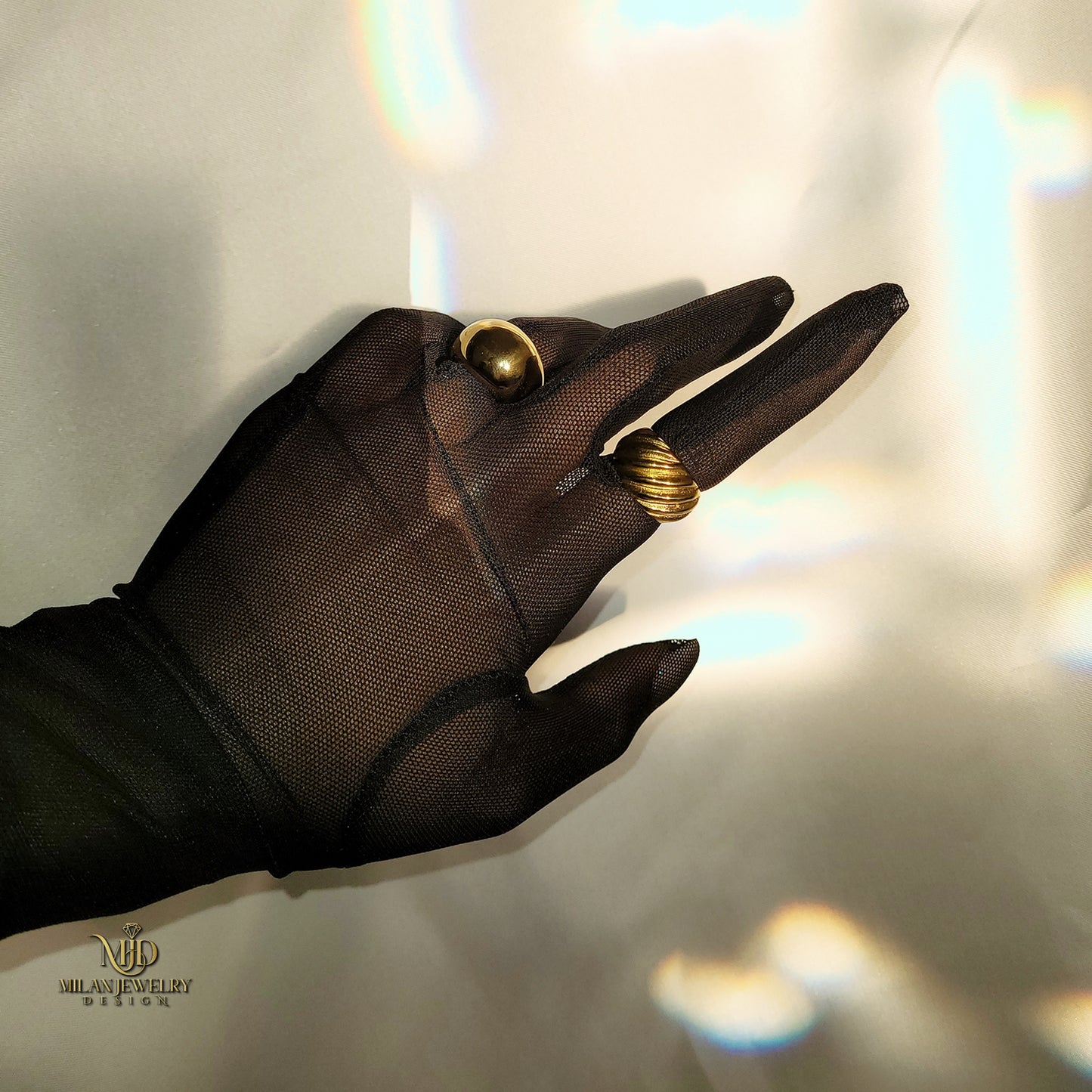 Twirl Ring
