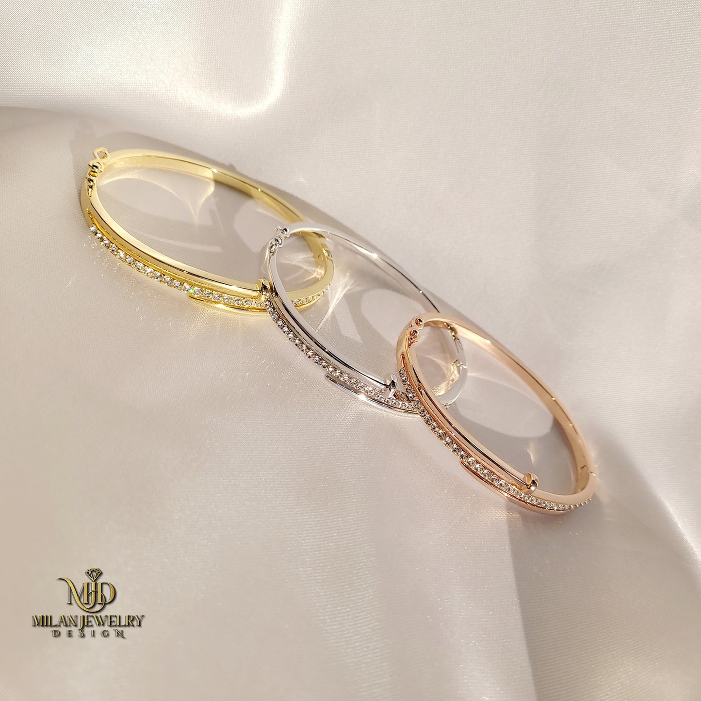 Verdi ‘Swarovski’ Nail Bangle