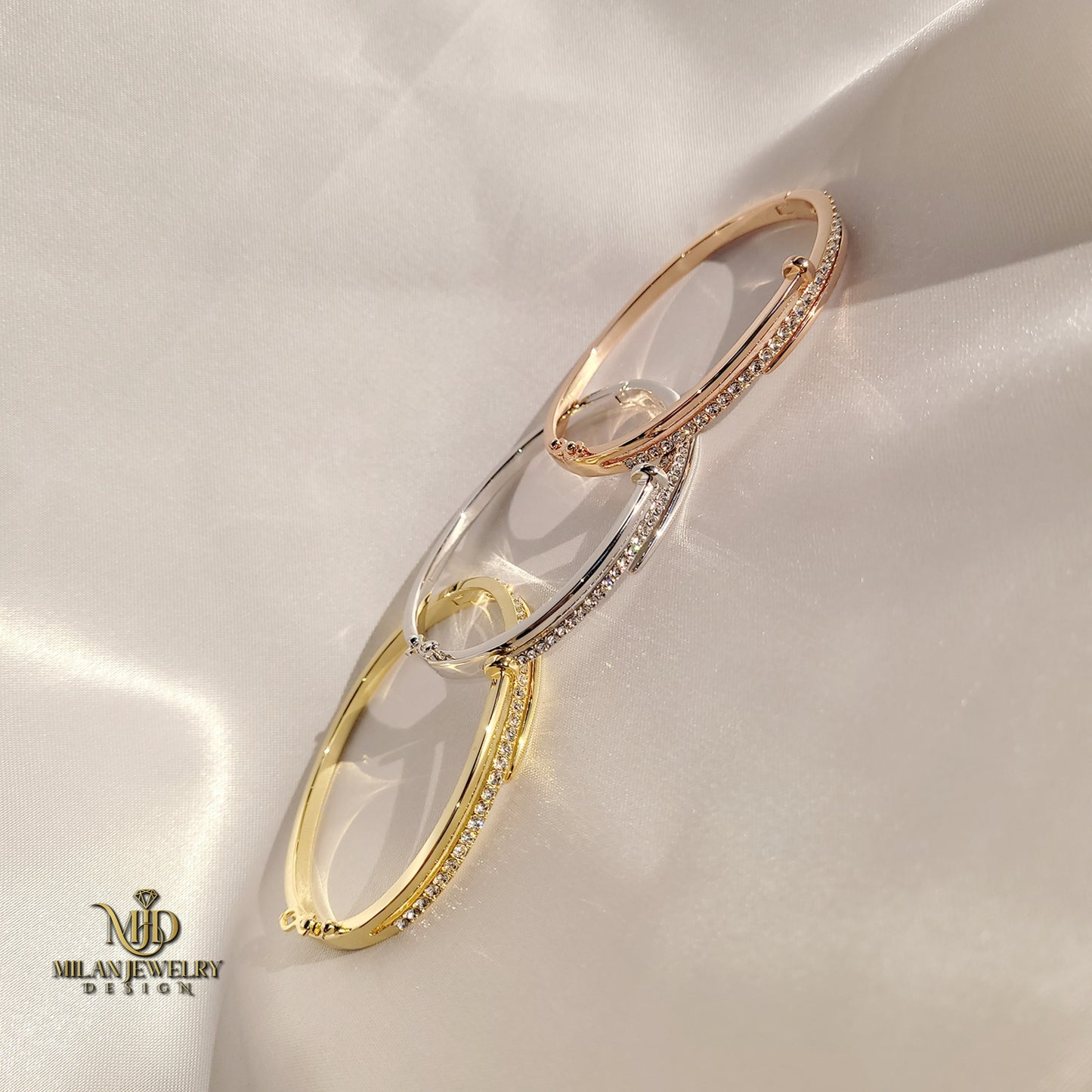 Verdi ‘Swarovski’ Nail Bangle