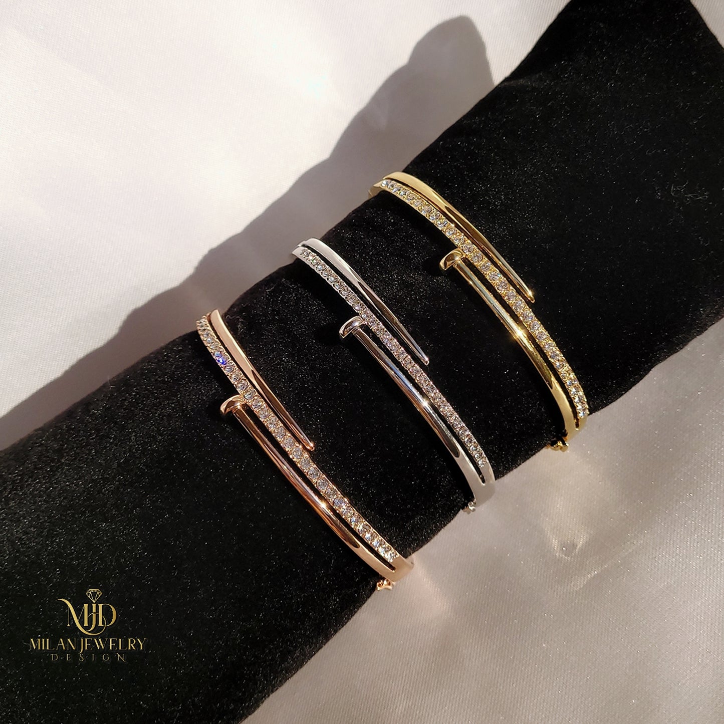 Verdi ‘Swarovski’ Nail Bangle