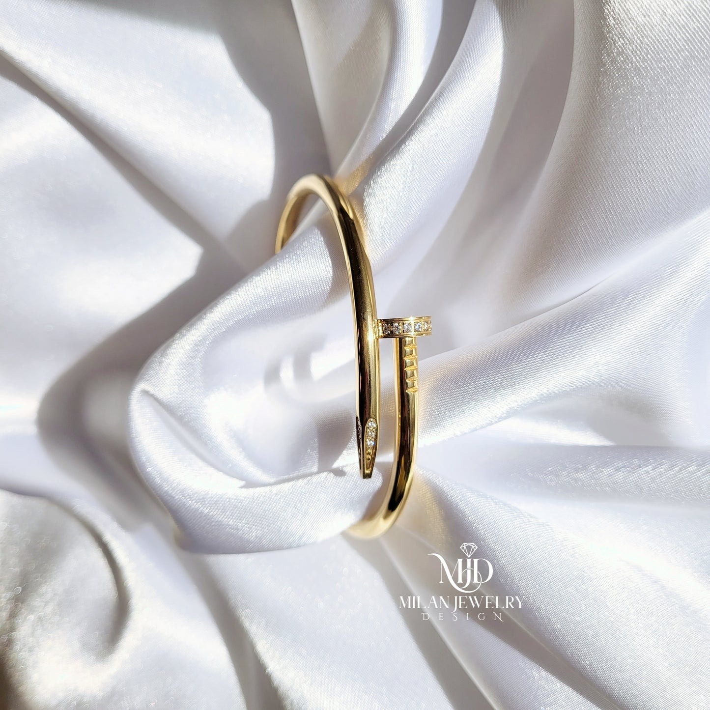 Cassie Nail Bangle