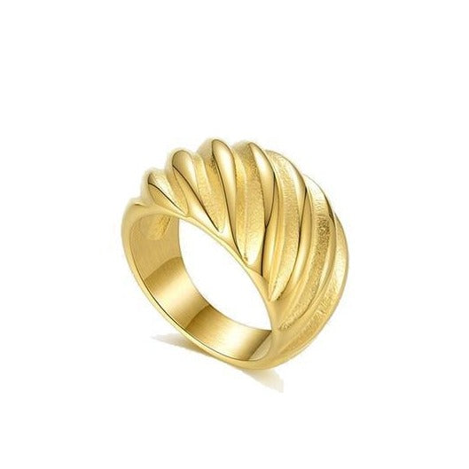 Twirl Ring
